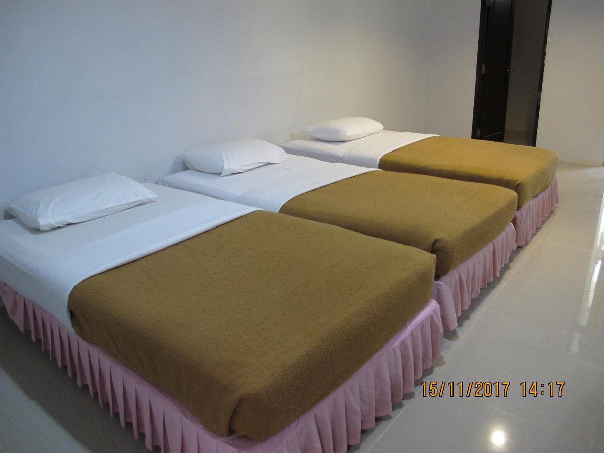Tongpoon Hotel Bangkok Buitenkant foto